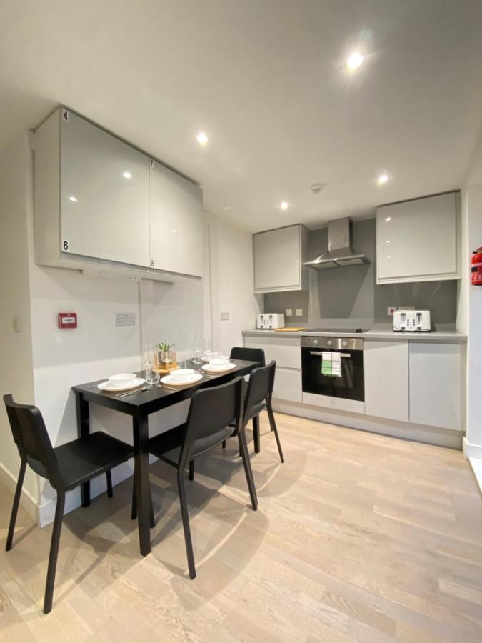 Cozy En-suite Near Stratford Gasthof London
